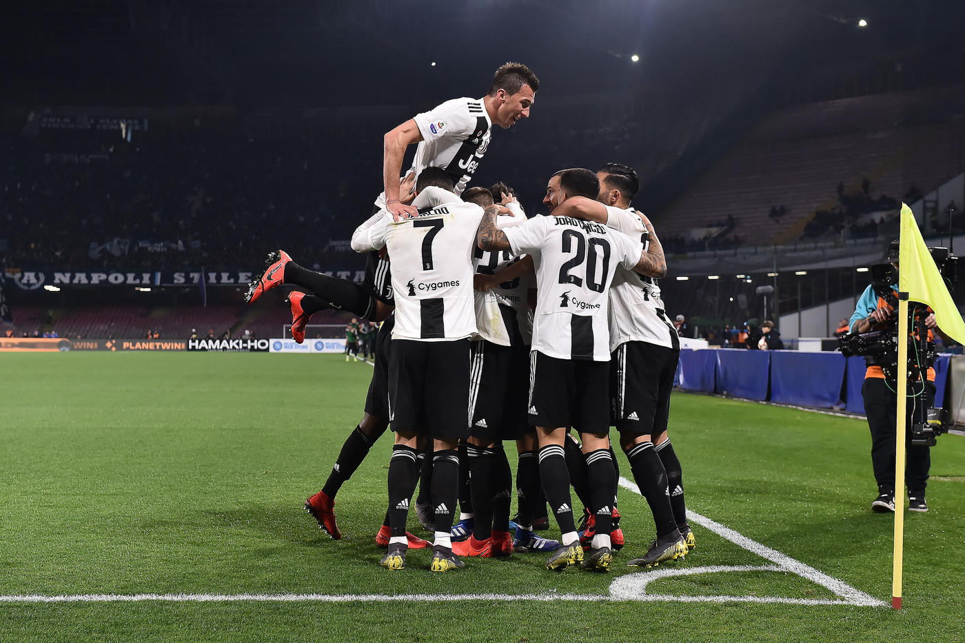 與經驗豐富 與經驗豐富