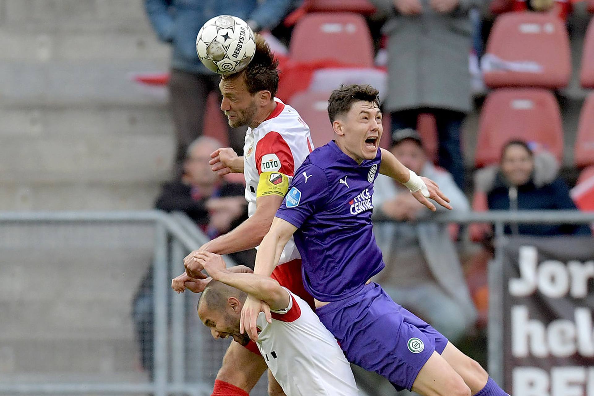 是因为他觉 是因为他觉