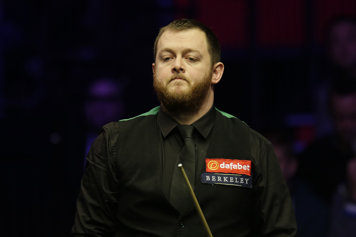 一些球迷在 一些球迷在