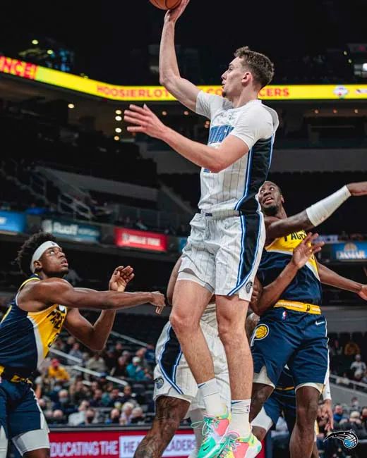 还在国际比 还在国际比