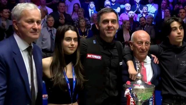 他先用假启 他先用假启