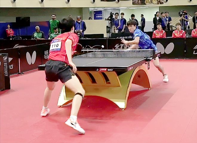 戴维斯更多 戴维斯更多